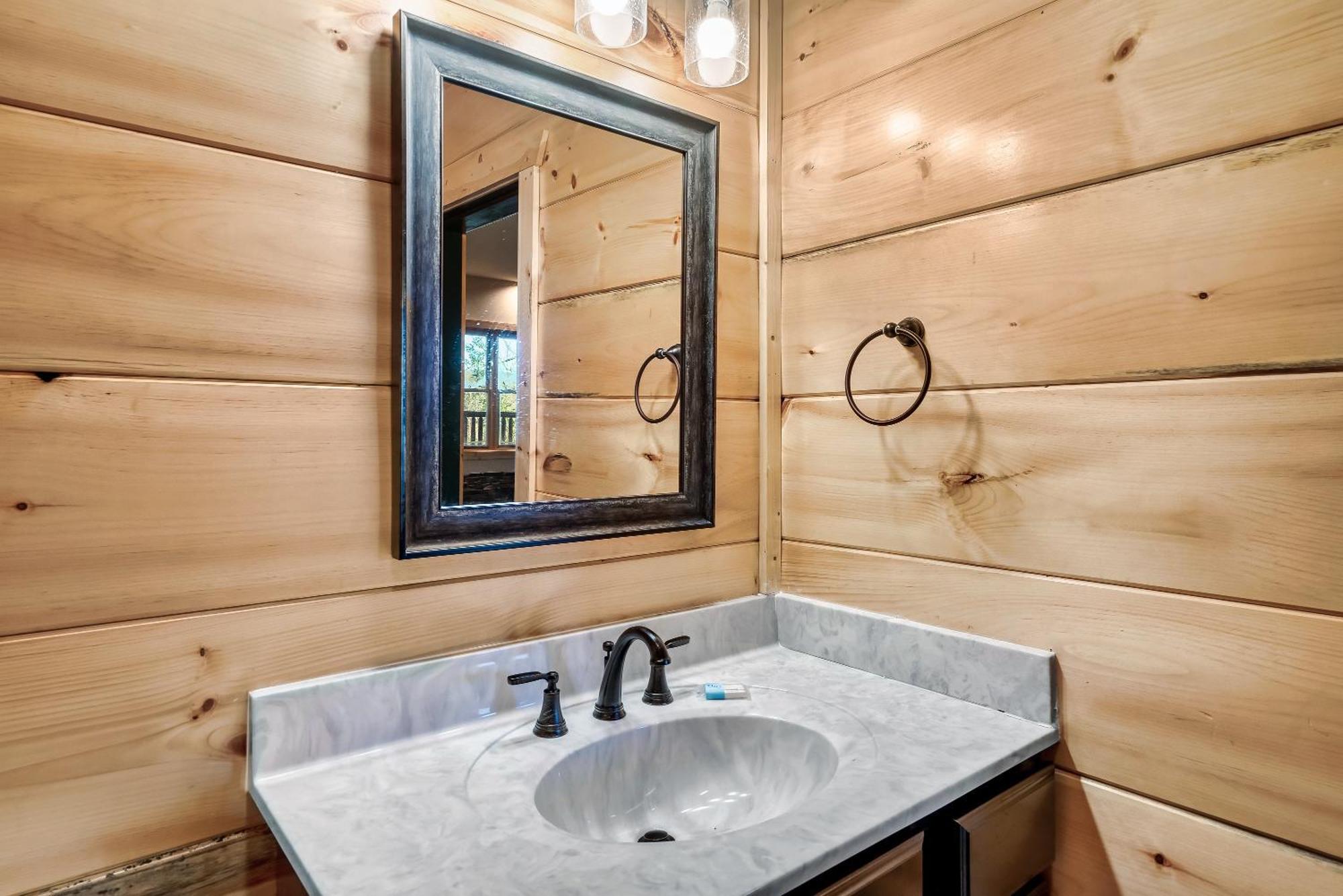 Full Equipped Cabin With A Pool And Game Room Smokies Views Gatlinburg Dış mekan fotoğraf