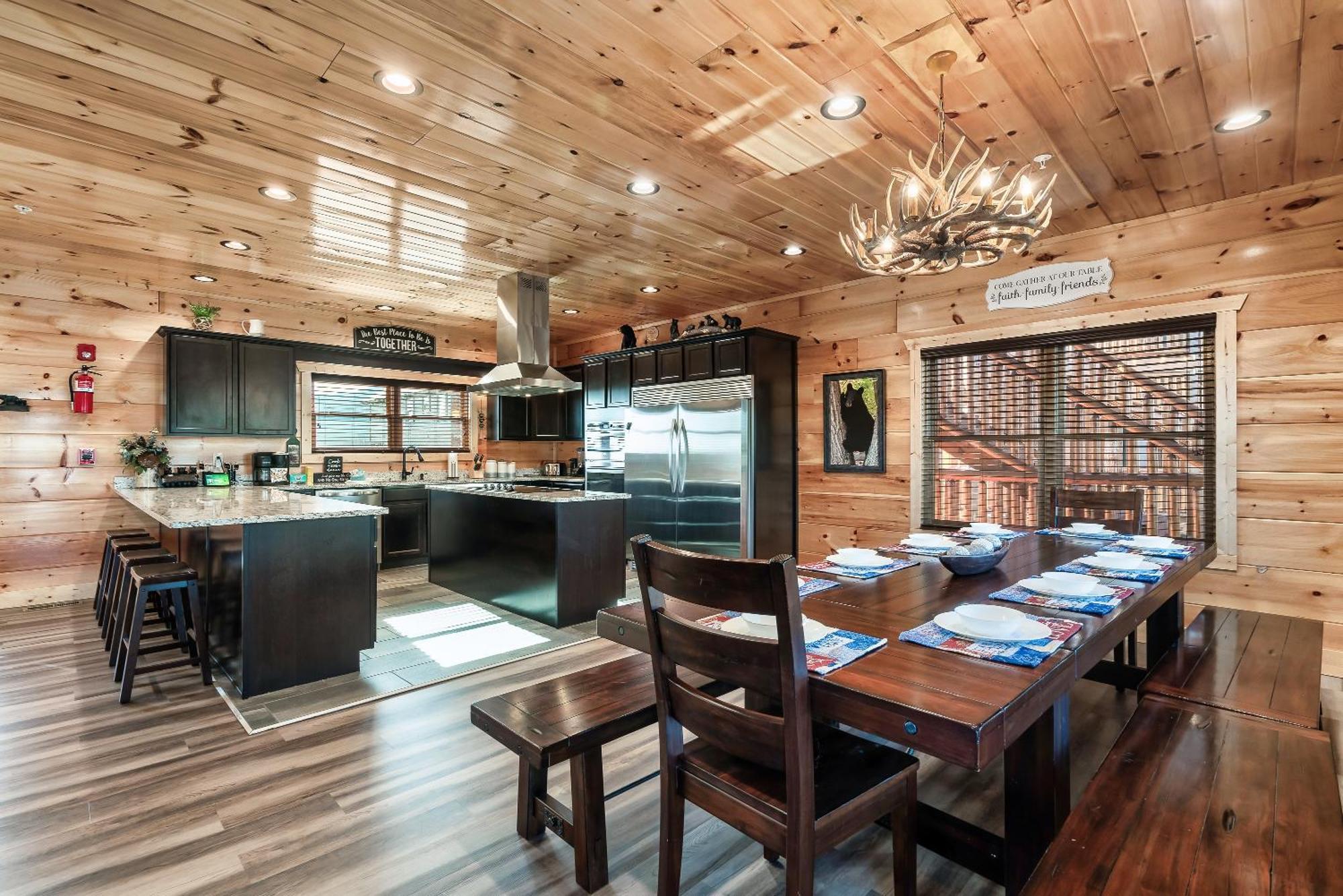 Full Equipped Cabin With A Pool And Game Room Smokies Views Gatlinburg Dış mekan fotoğraf