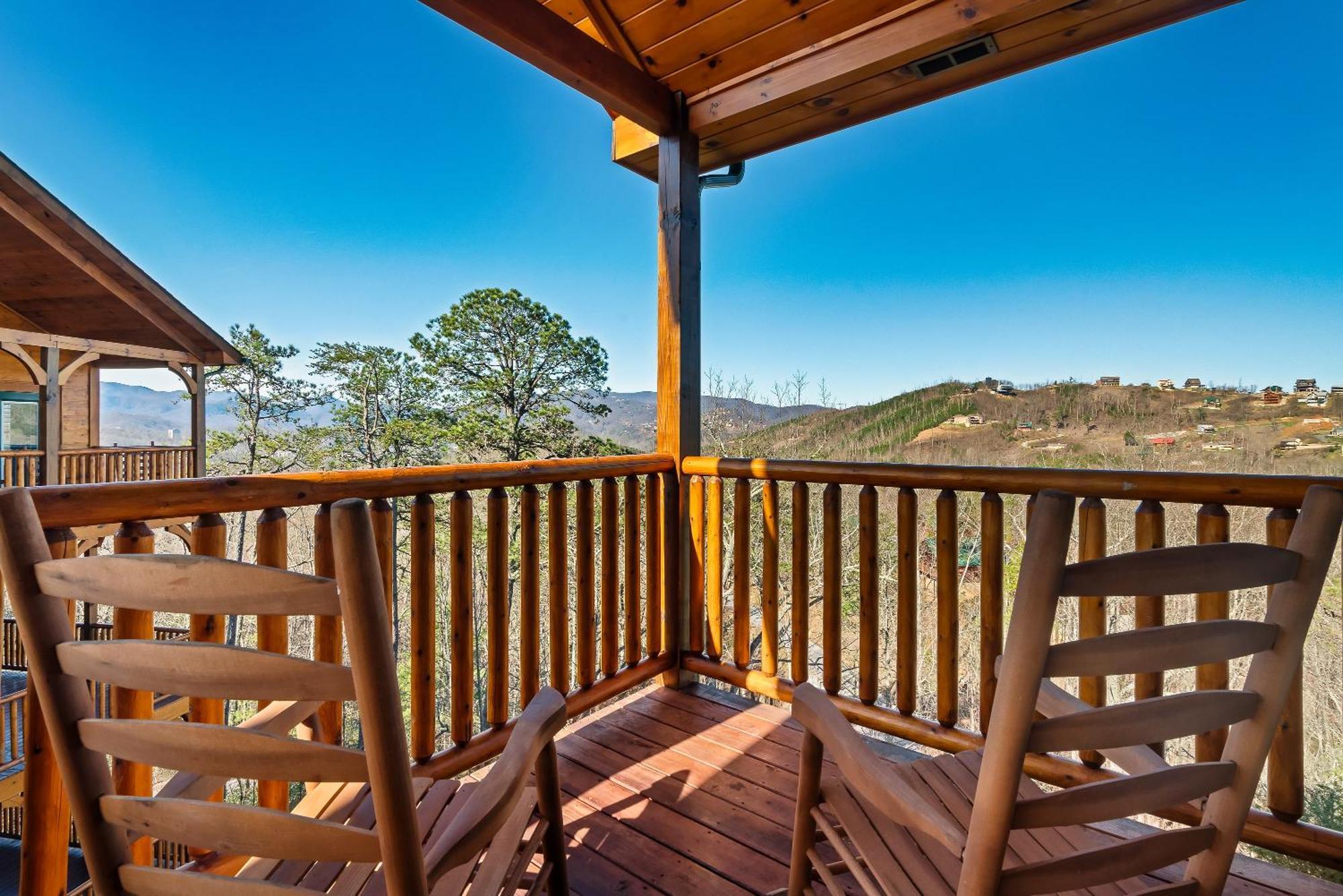 Full Equipped Cabin With A Pool And Game Room Smokies Views Gatlinburg Dış mekan fotoğraf