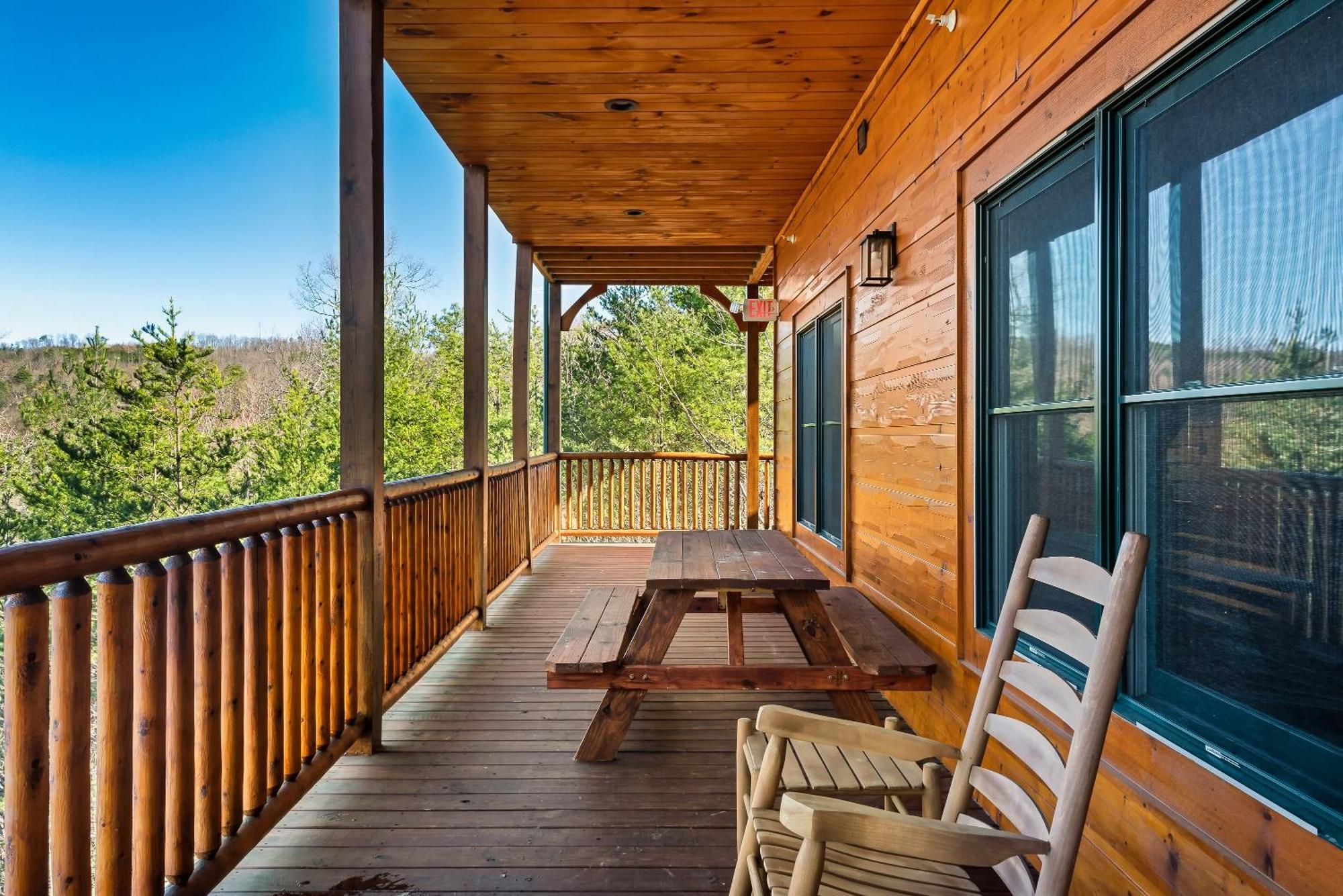 Full Equipped Cabin With A Pool And Game Room Smokies Views Gatlinburg Dış mekan fotoğraf