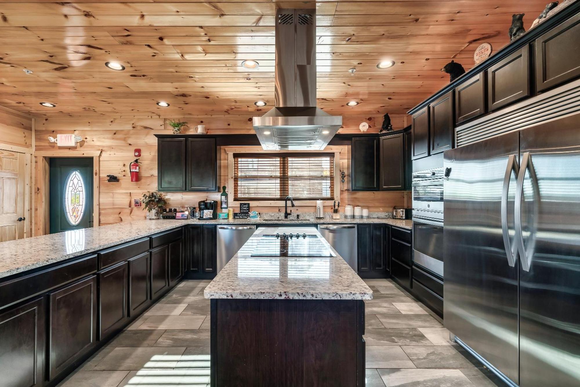 Full Equipped Cabin With A Pool And Game Room Smokies Views Gatlinburg Dış mekan fotoğraf