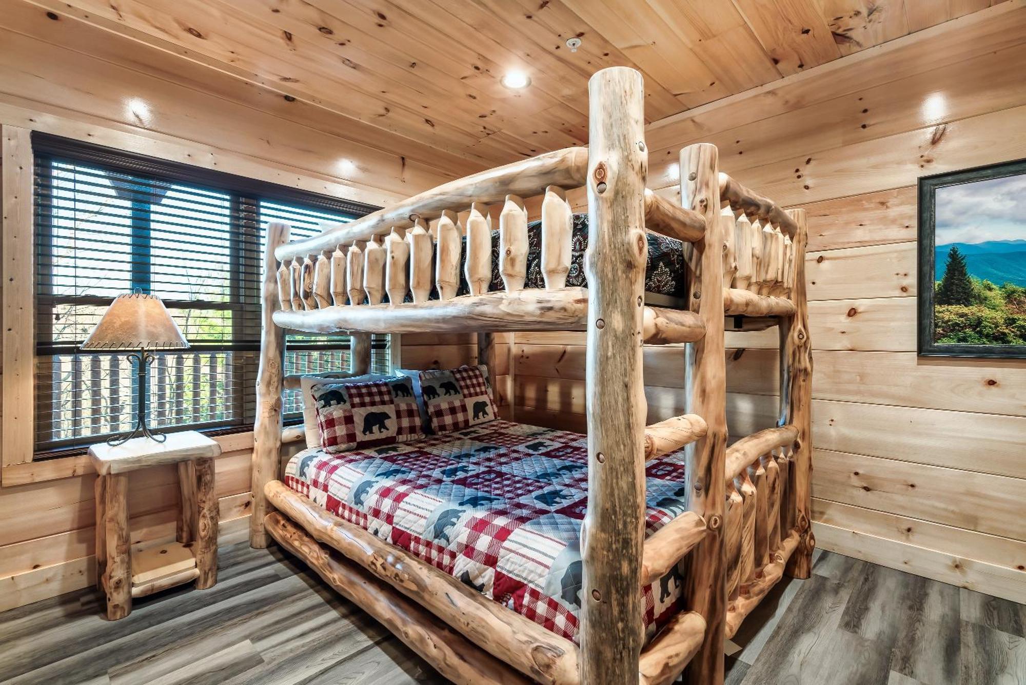 Full Equipped Cabin With A Pool And Game Room Smokies Views Gatlinburg Dış mekan fotoğraf
