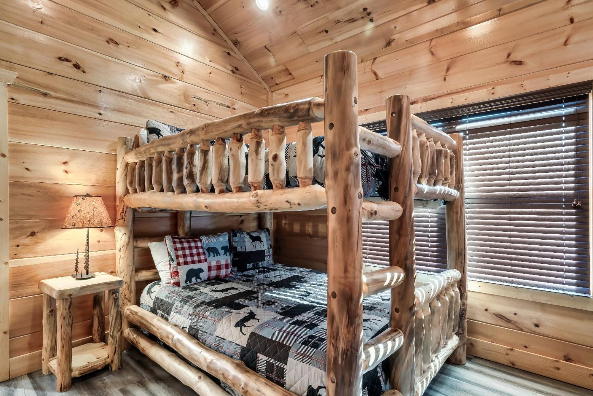 Full Equipped Cabin With A Pool And Game Room Smokies Views Gatlinburg Dış mekan fotoğraf